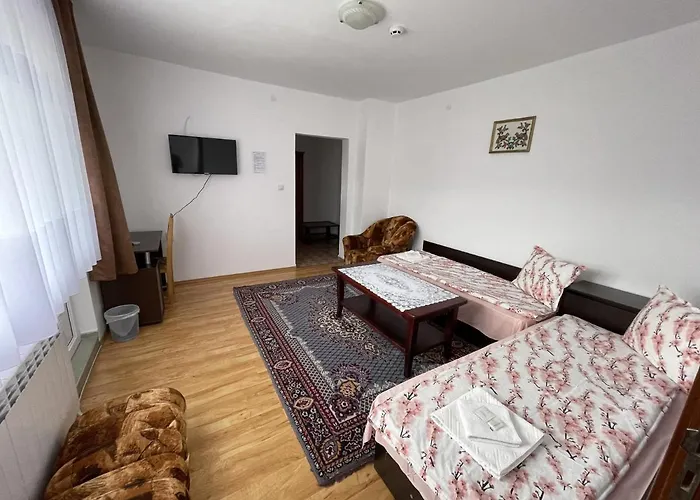 Family Panorama Хотел Сърница